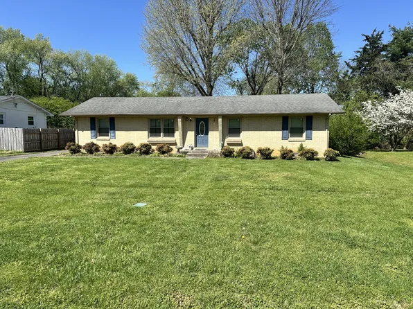 1002 S Baird Ln, Murfreesboro, TN 37130