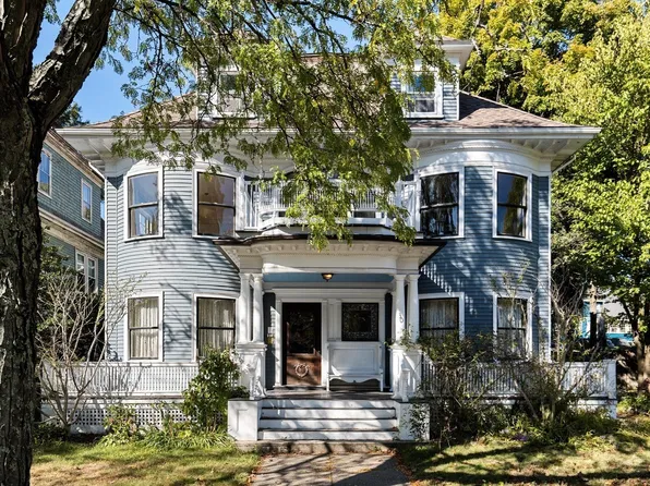 30 Welles Ave #3, Dorchester, MA 02124