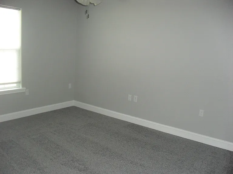 801 W Spruce Ave — Photo 11