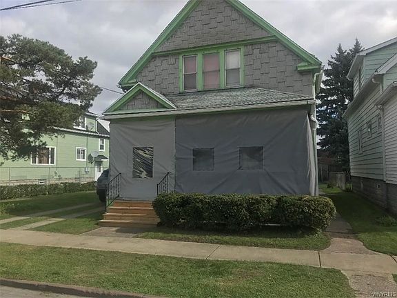 3rd image of 117 Barnard St