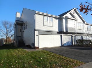 89 Seton Creek Dr, Oswego, IL 60543