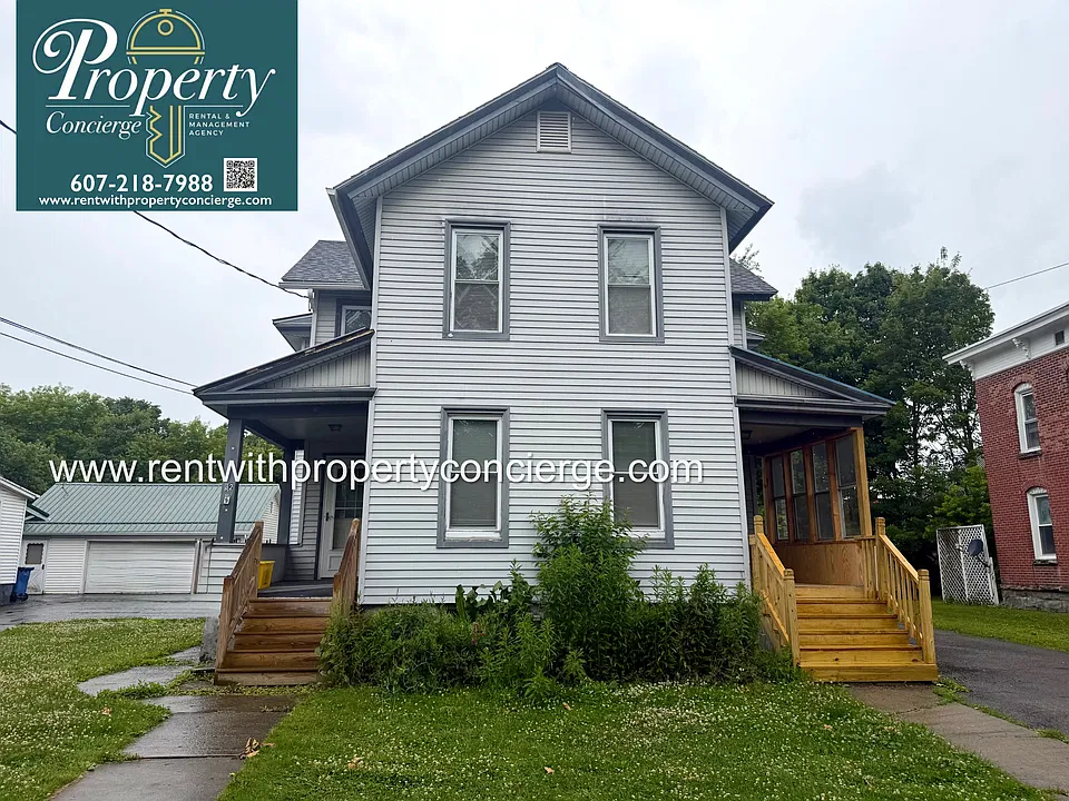 30 Hubbard St #1