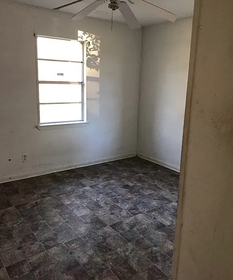 61 Charmingdale Dr N — Photo 4