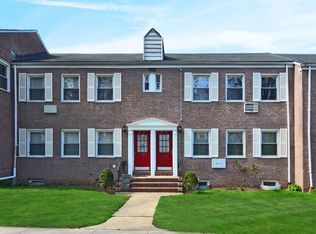 11063 64th Rd, Forest Hills, NY 11375