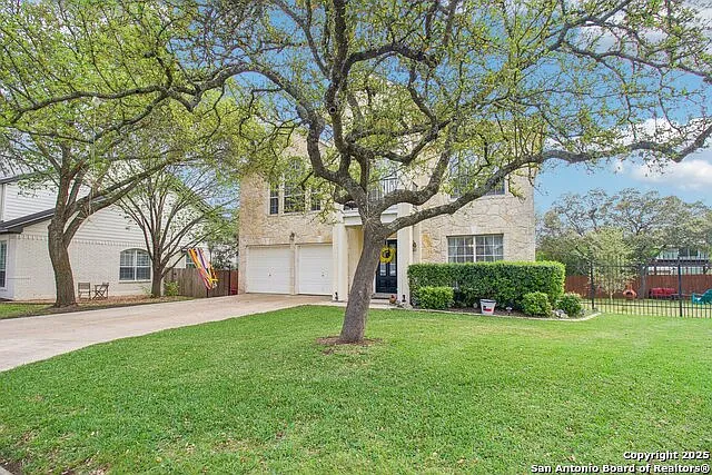 606 Mesa Ln — Photo 4