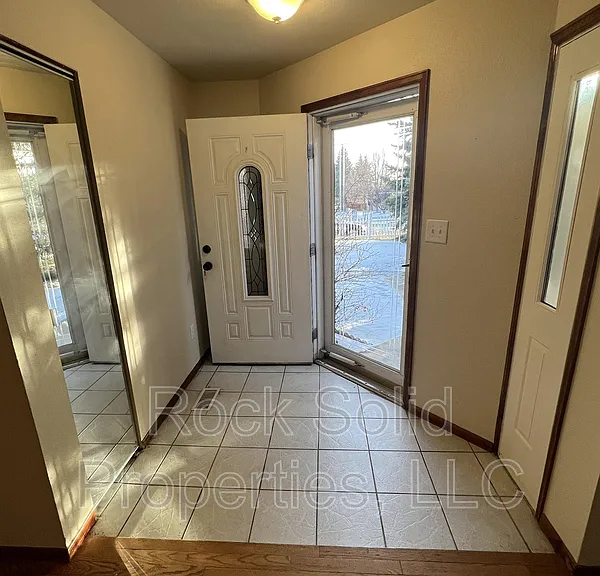 4520 Carmel Dr — Photo 4