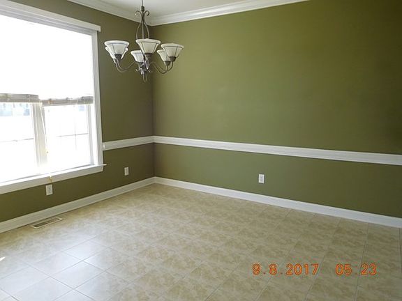 5th image of 222 Highwoods Dr