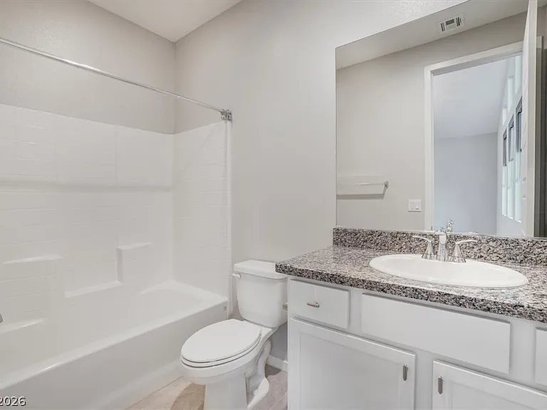 32 Vista Outlook St — Photo 20