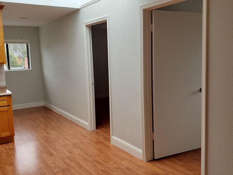 2nd image of 460 7th Ave #B