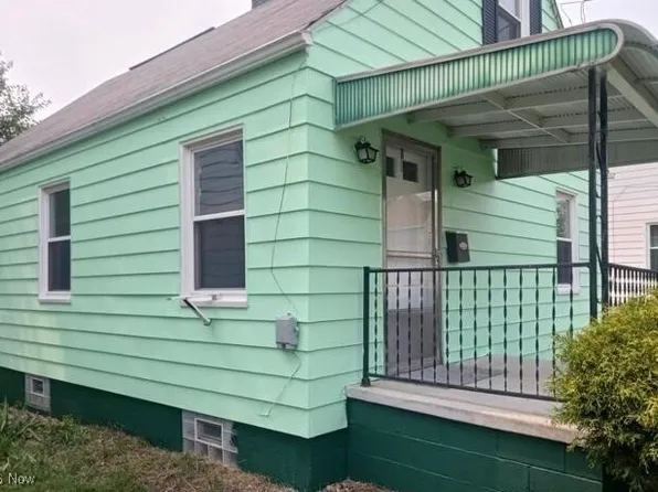 920 Washington Ave, Girard, OH 44420