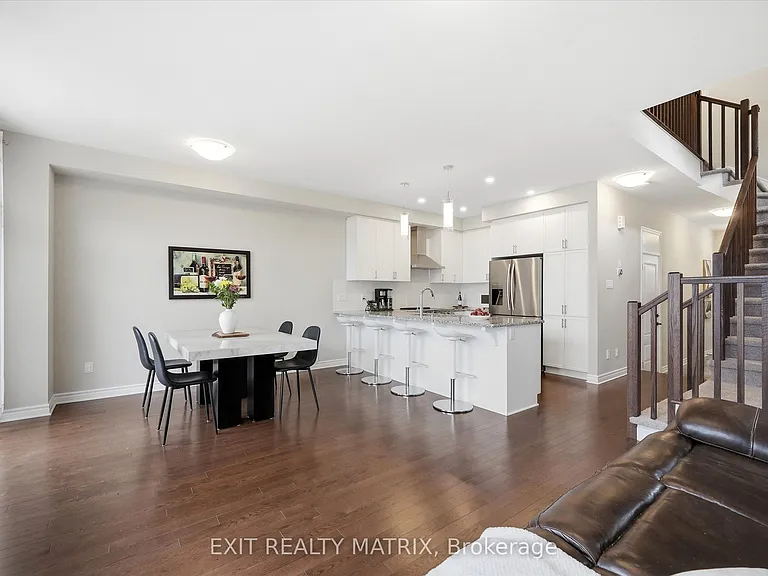 23 Duncanville St — Photo 11