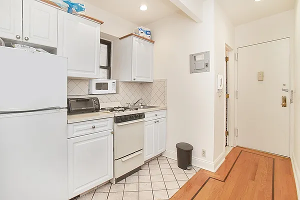 Rented by Home by Choice LLC | media 11