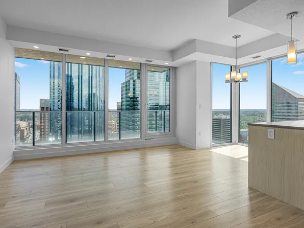 10180 103rd St NW, Edmonton, AB T5J 0X6