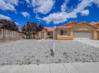 3129 Quarry Rd, Palmdale, CA 93550