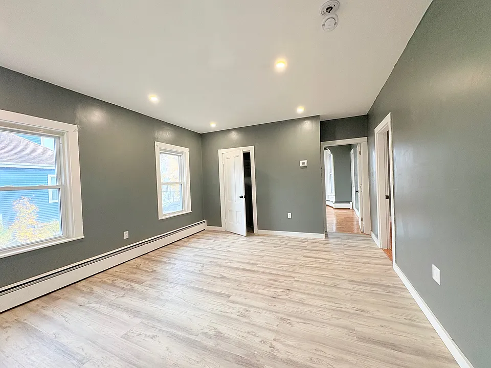 92 French Ave #2