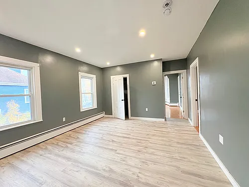92 French Ave #2 Photo 1