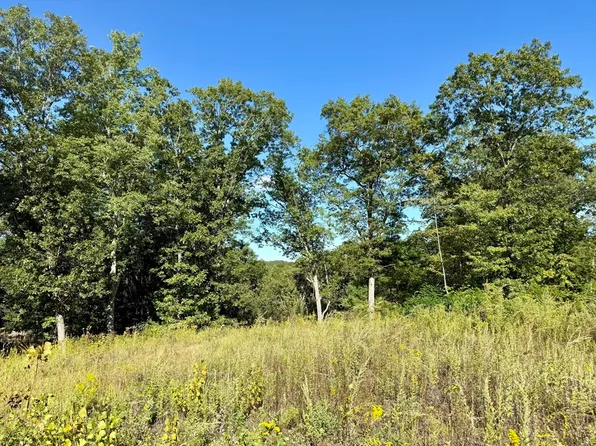 25 Nature View Dr, Wrentham, MA 02093