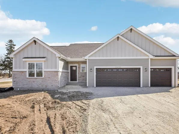 W151N11994 Mistletoe ROAD, Germantown, WI 53022