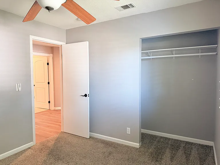 4757 Racetrack Cir — Photo 10
