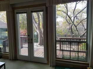 413 Glen Canyon Dr, Garland, TX 75040