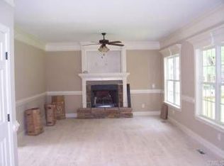 200 Langdon Pointe Dr, Garner, NC 27529