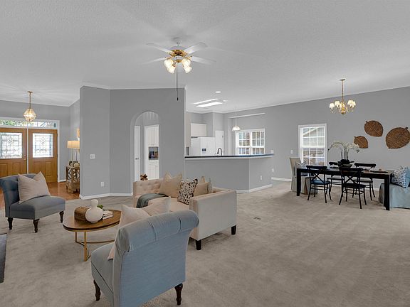 3rd image of 214 Parkside Rd