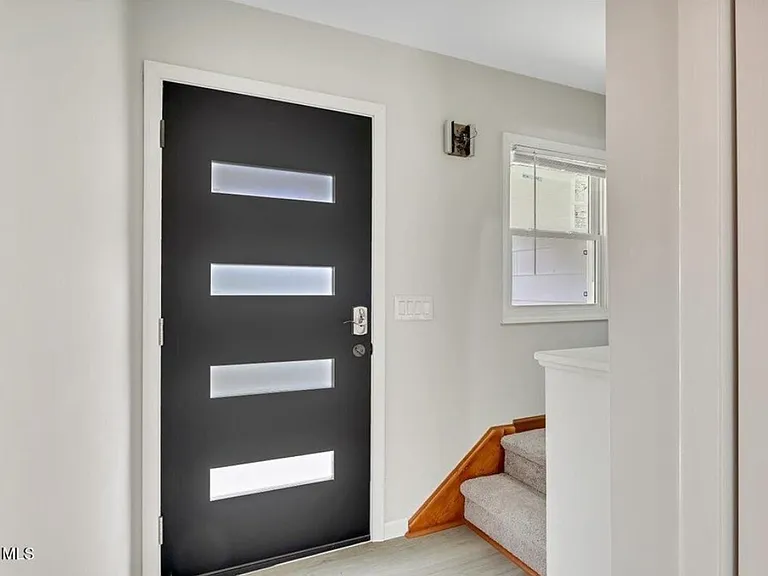8 Woodland Dr — Photo 13