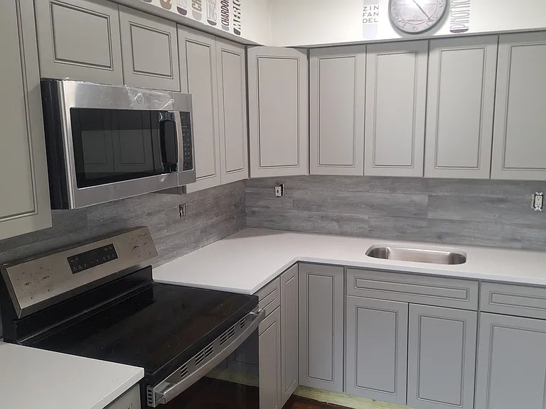 917 NE 12th Ave #A — Photo 9