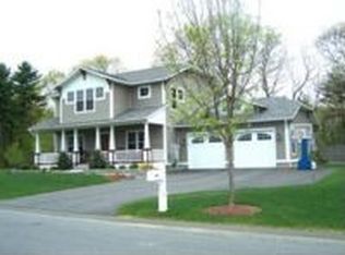 27 Owen Dr, Amherst, MA 01002