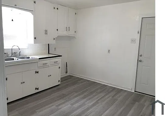 2 bed, 720 sqft, $1,100 — Photo 4