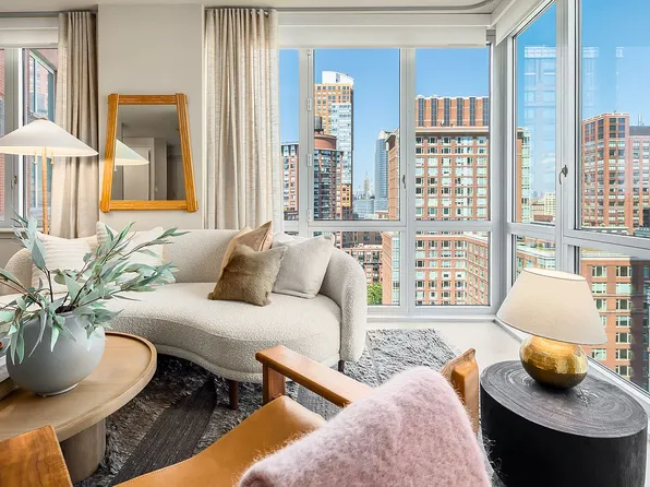 20 River Ter APT 9P, New York, NY 10282