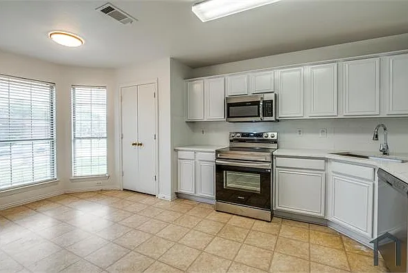 213 Port Ingleside Dr — Photo 11