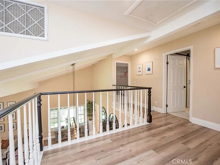 270 S Riverwood Cir — Photo 26