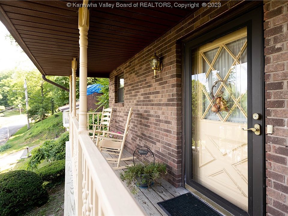 225 Lakeview Dr, Saint Albans, WV 25177 Zillow