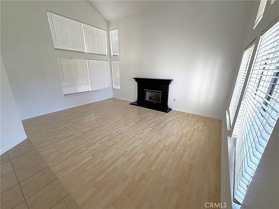 5th image of 40902 Riverock Ln