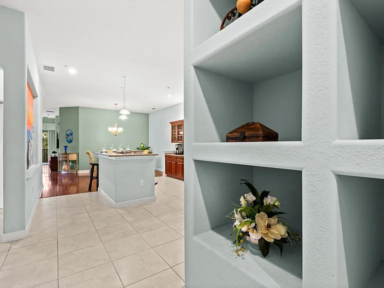 8641 Piazza Del Lago Cir #201 — Photo 22
