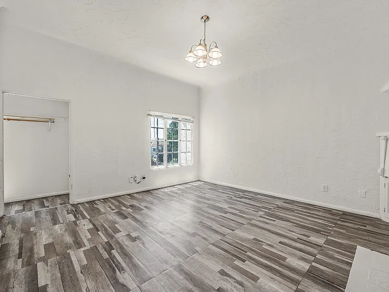1619 Walnut St #C — Photo 24