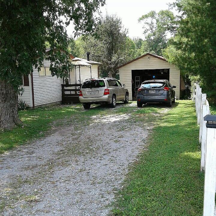 2nd image of 2645 Double Log Cabin Rd