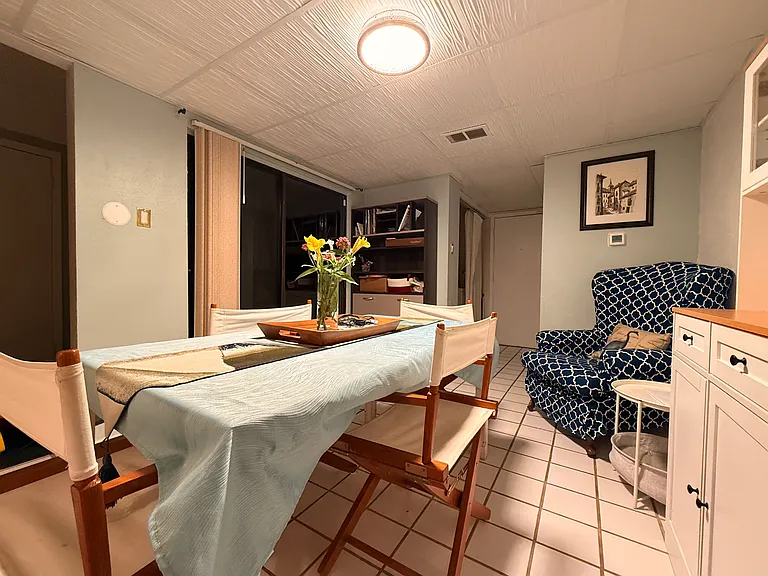 28 Oakbrook Dr #1 — Photo 7
