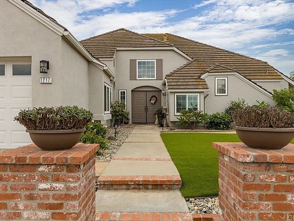 5th image of 1217 Las Vistillas Ln
