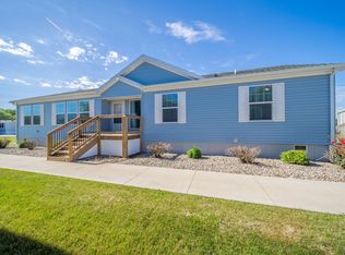 Clayton SL3 S & F REDBUD ESTATES SALES CENTER Plan, Redbud Sales Center, Anderson, IN 46013