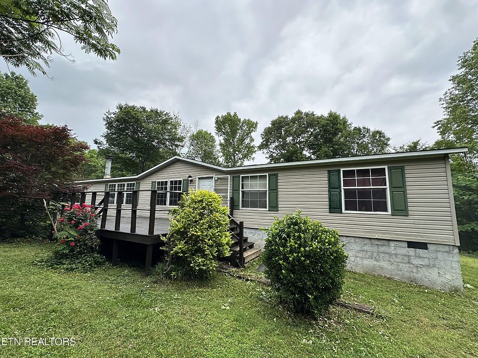 1st image of 214 Hickory Grove Rd