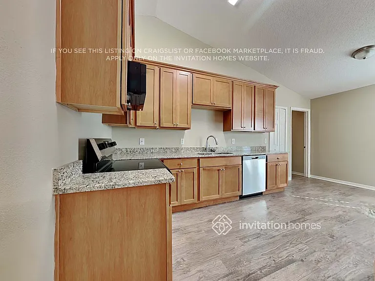 4222 Shades Crest Ln — Photo 9