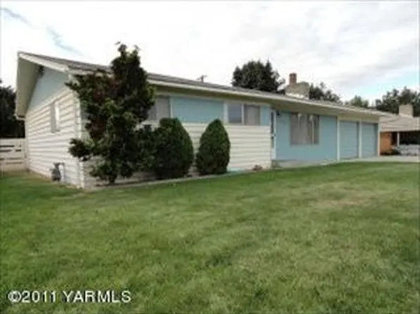 3302 W Viola Ave, Yakima, WA 98902