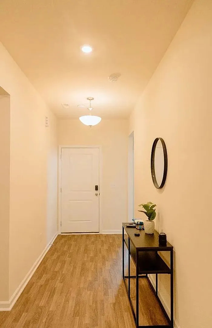Room in 3 Bedroom Home in Fuquay-Varina — Photo 3