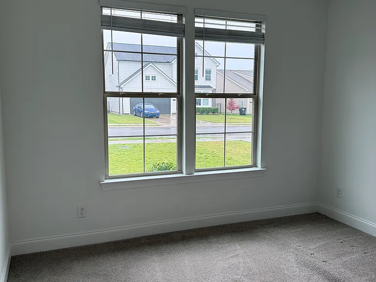 3711 Shady Forest Dr — Photo 14