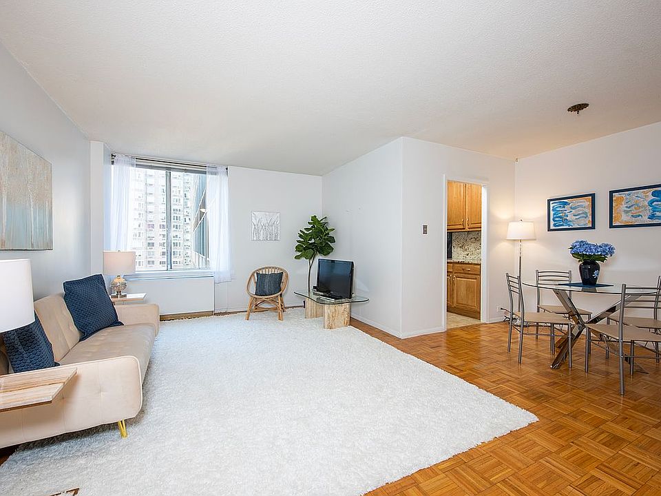 1st image of 61 W 62nd St APT 14N