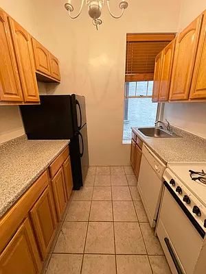 Rented by Prince Real Estate Associates LLC | media 22