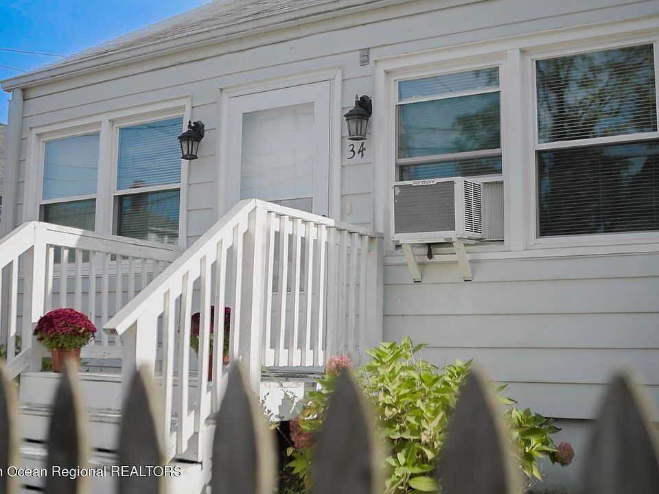 2nd image of 34 Willow Street