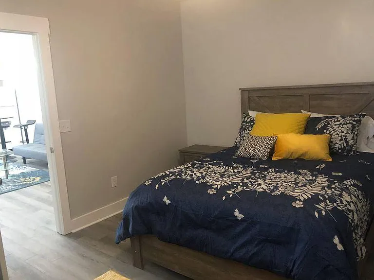 5143 E Washington St #101 — Photo 7